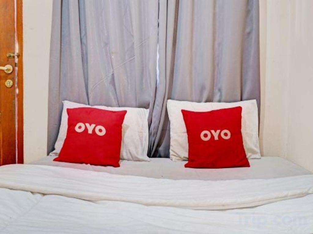 Oyo 93224 Fj Sayang